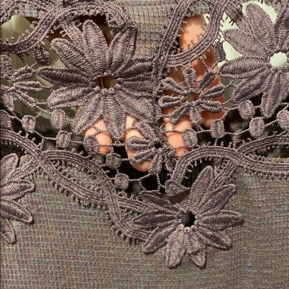 AEO Embroidered Waffle Long Sleeve NWT - Picture 11 of 13